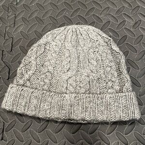 Brooks Brothers Gray Cable Knit Beanie